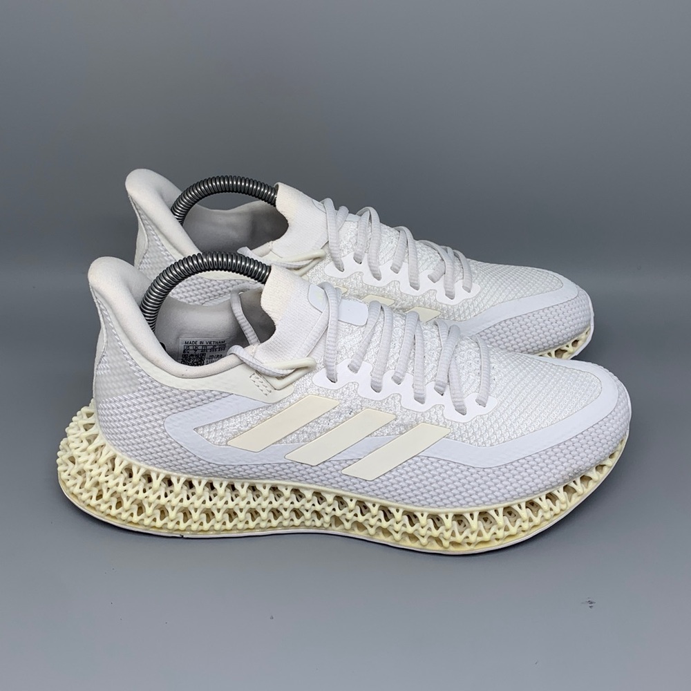 Adidas 4DFWD Cloud White Running Shoes‎ AGX9271 Women's Sz 8.5